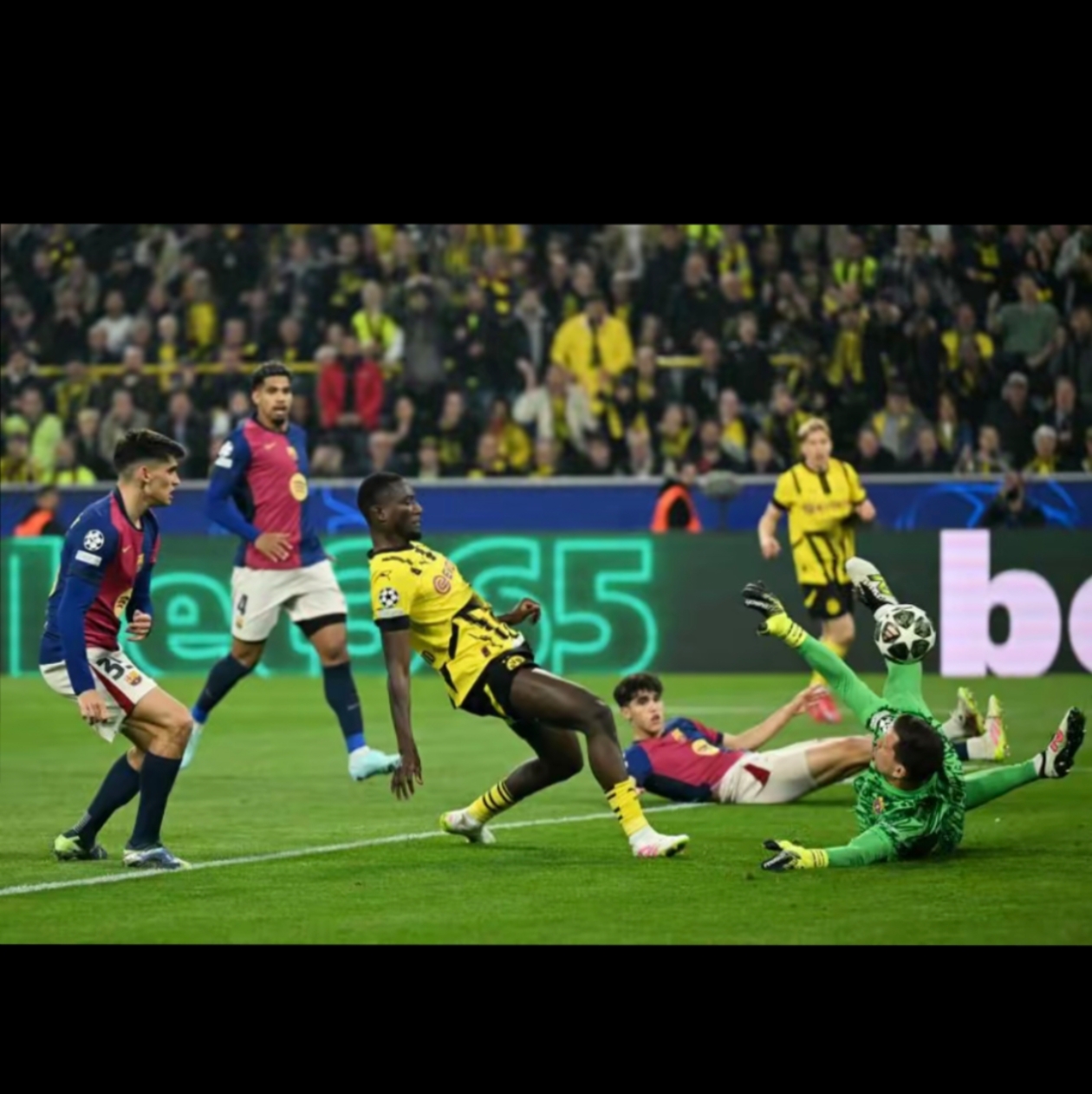 意甲倒计时，多特蒙德今夜手感冰凉，细节引发关注，赛场秩序良好，阵容厚度经受考验的简单介绍