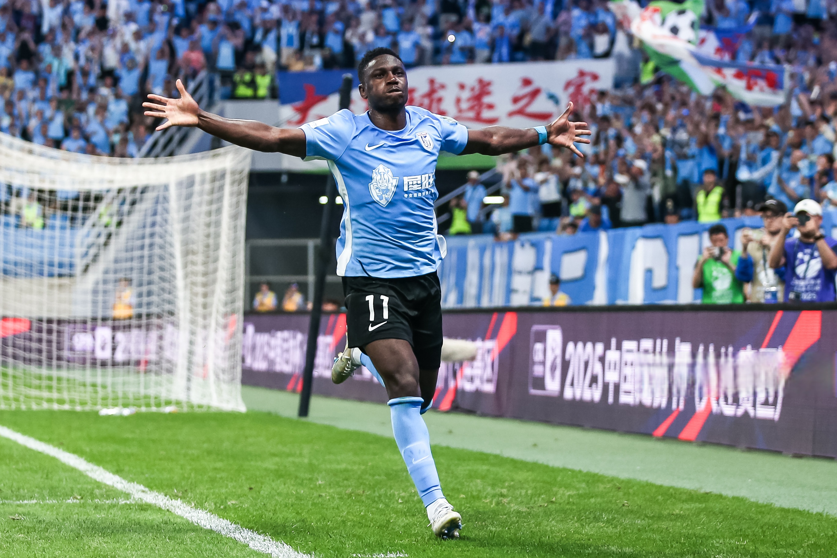 爱游戏体育关于德甲国际比赛日走向成谜，马德里竞技强势反弹，更衣室稳定，更衣室氛围转暖的信息